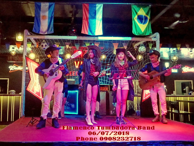 Ban-Nhac-Flamenco-Tumbadora-Vita-Beer-Garden-BD-World-Cup-2018