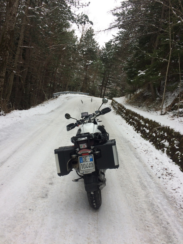 B37ADDC5-5CCF-4C89-9A22-BE5F5D0CAED1