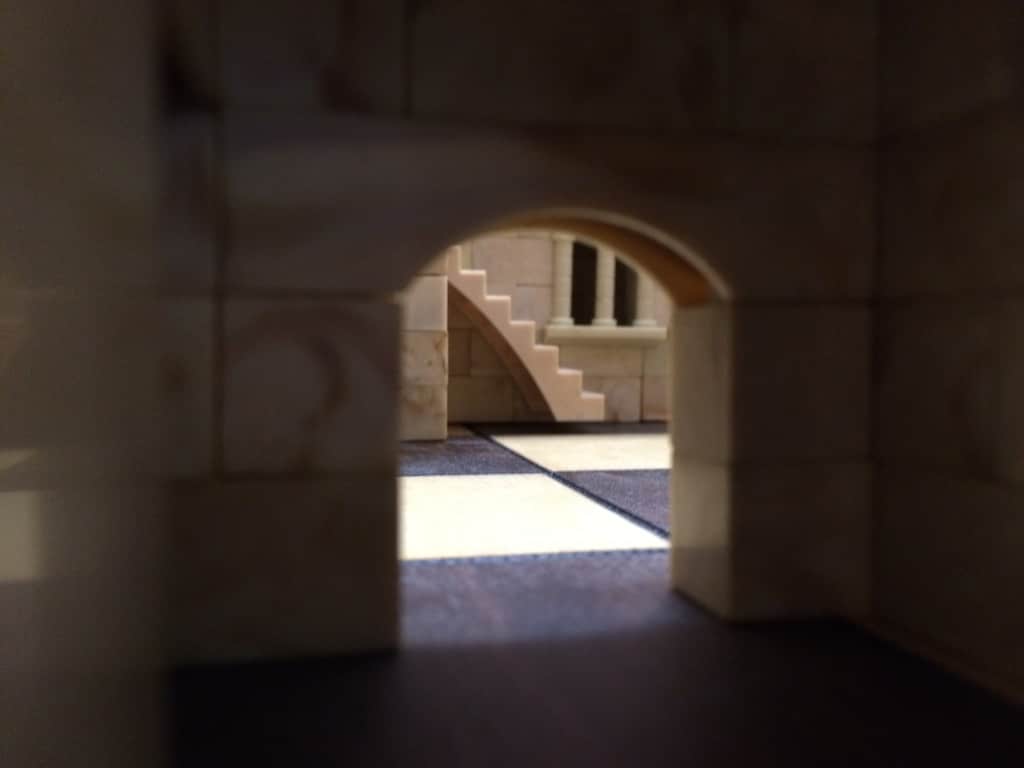MICORVINO DETALLE PATIO CENTRAL DESDE PUEERTA DE