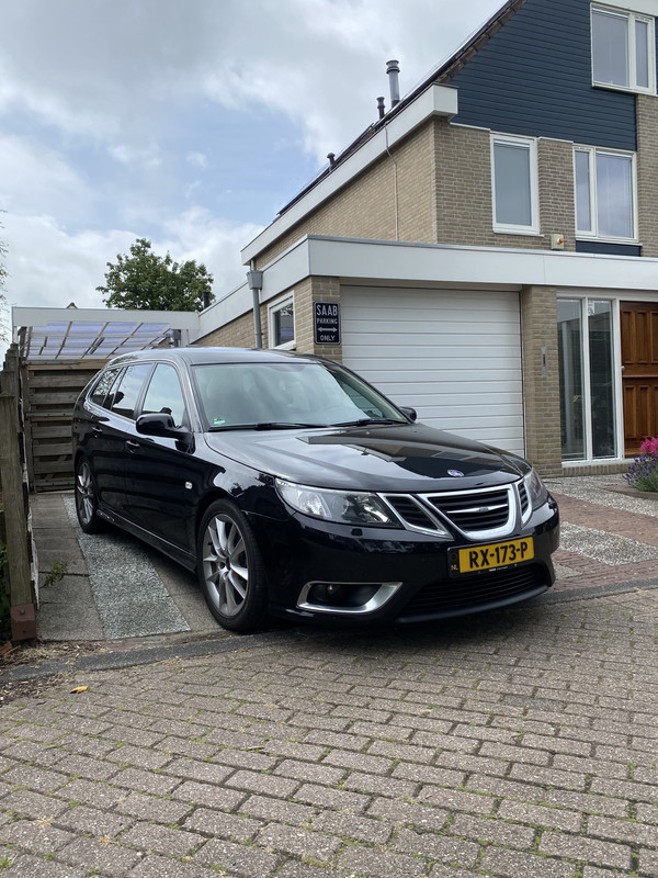 70E1D653-92D0-4913-8815-04948AE39471