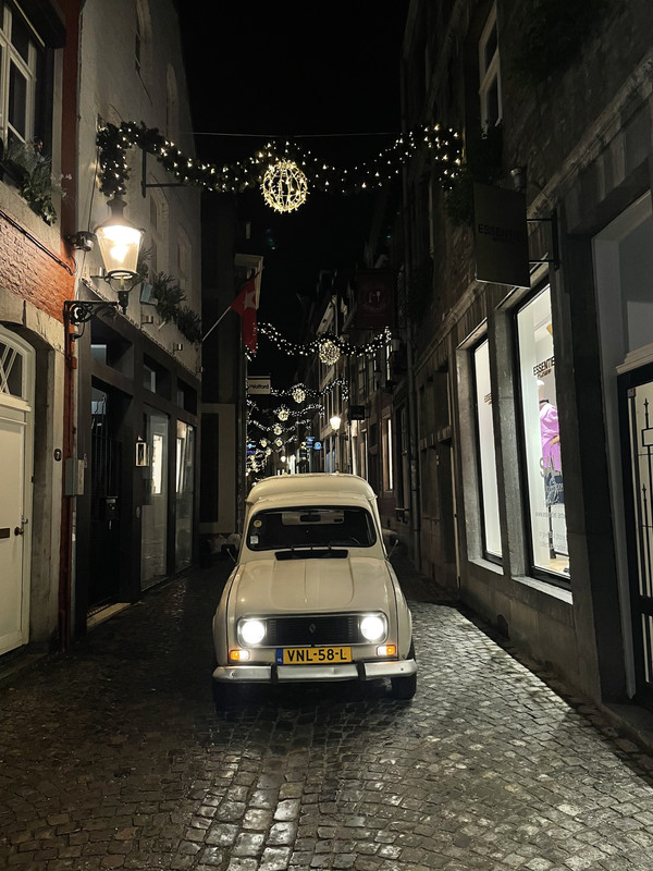 7FE08F8B-F77F-45AF-9B1C-40354F164AA9