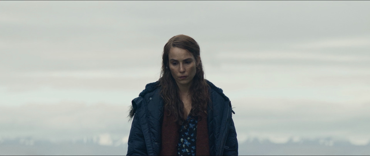 Lamb (2021).mkv_014036.625