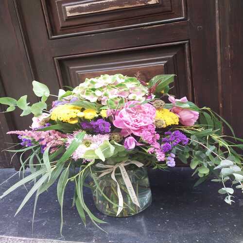 Jarron De Cristal Con Flor De Temporada L