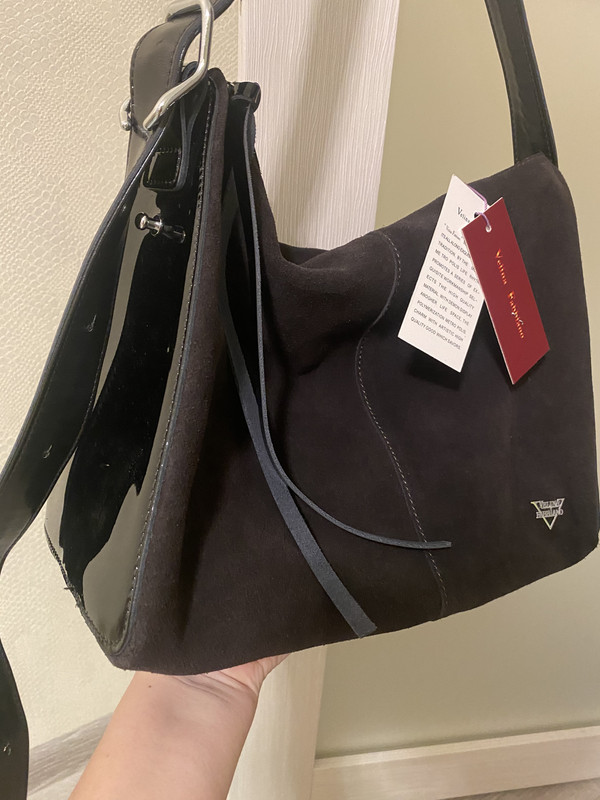 5C2387CC-9C7B-4D9E-AB07-43833608F528