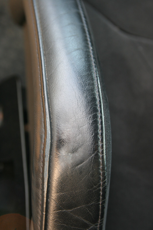 187AB2B4-8355-486B-A757-006EBC81989E