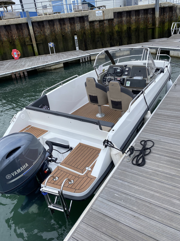 5BB9E2A3-7938-42C4-A681-877CAACA8968