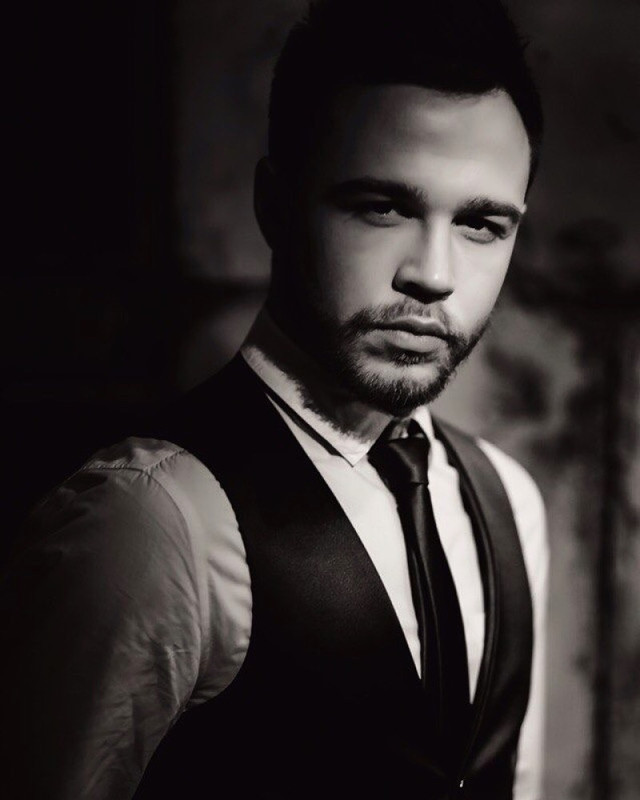 8765312F-ECFD-47CB-99BD-C77EFD48B7B3