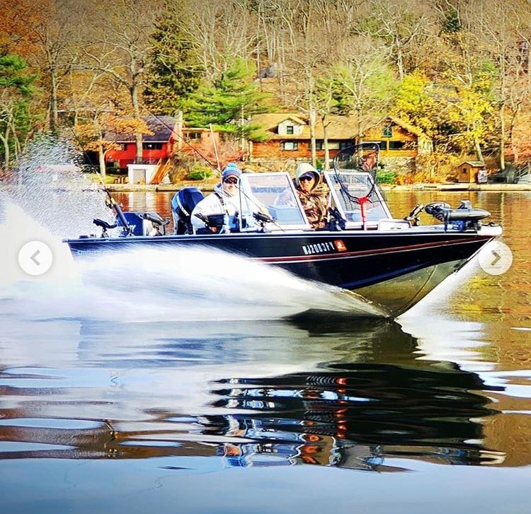 1C682BCA-9978-4162-B81A-8273B2CFB220