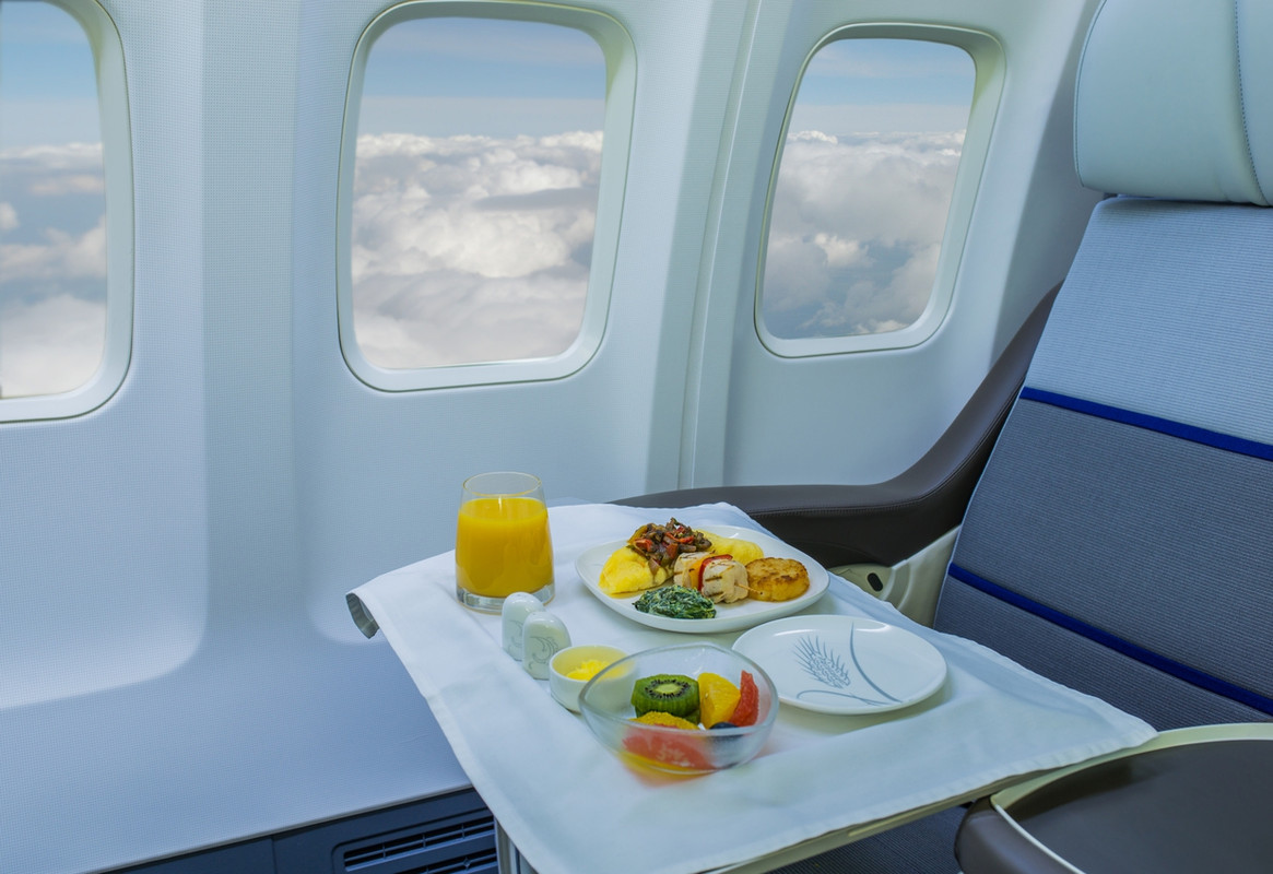 Datos curiosos sobre la comida que sirven en los aviones