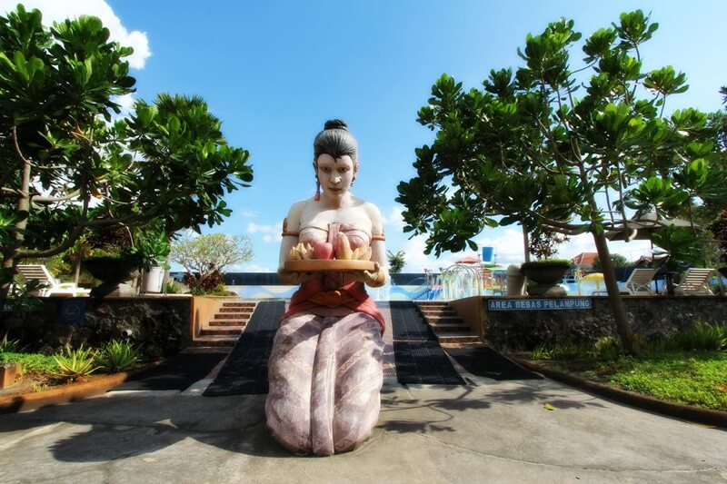 Nilai Sejarah Dan Budaya Di Pandawa Water World.