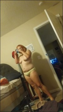 [Image: Voyeur24865085436.jpg]