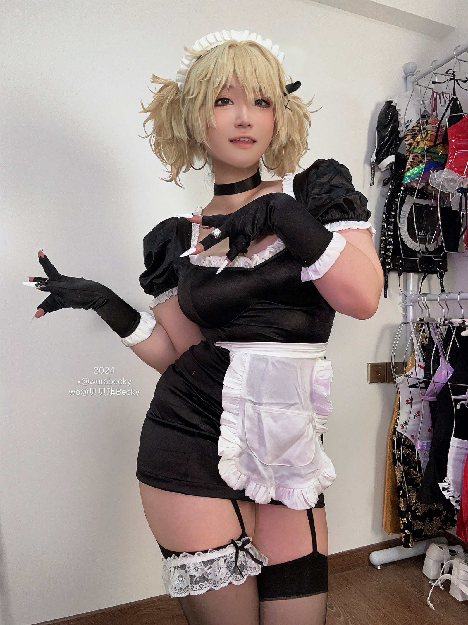 贝贝琪 Becky 烟烟 女仆 Cosplay 写真＋视频合集（69P｜1V｜339MB）插图4