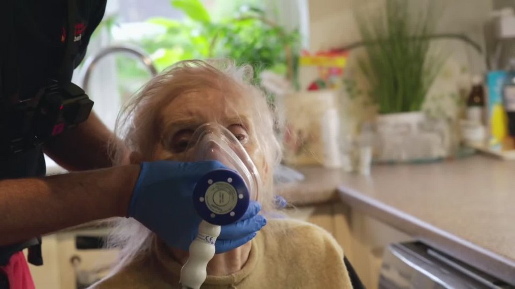 [Image: sbrrsc0v4n28.jpg]