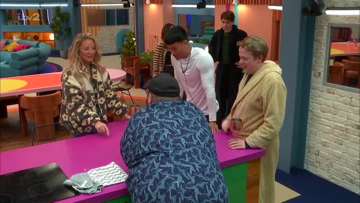 [Image: neyikhe5724y.jpg]