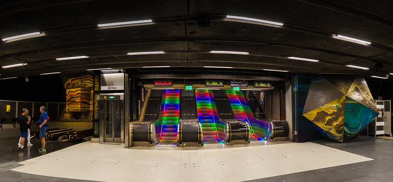 multi-escalator.jpg