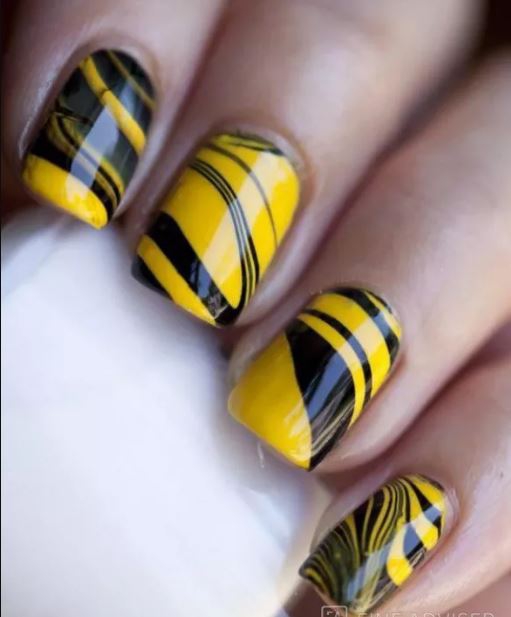 Ideas de uñas de acrilico amarillas