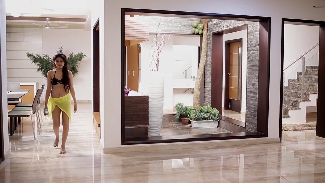 Oh Fucked.mp4_snapshot_01.52_[2021.06.07_23.04.52]