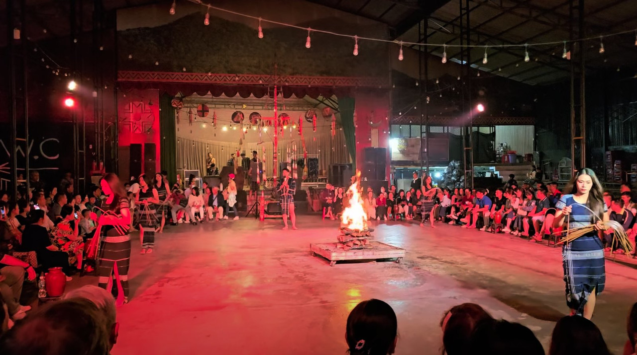 Đội ngũ Golden Sun Travel