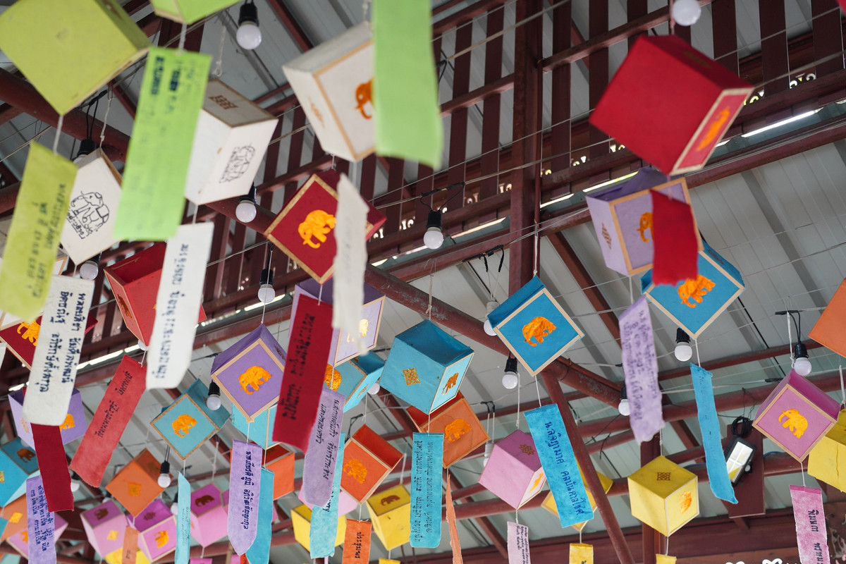 โคมล้านนา_ (11)