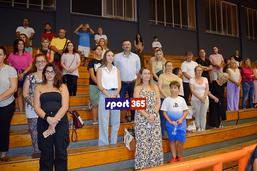 , &Alpha;&pi;ό&lambda;&lambda;&omega;&nu;&alpha;&sigmaf; &Kappa;&alpha;&lambda;&alpha;&mu;ά&tau;&alpha;&sigmaf;: &Mu;&epsilon; &tau;&omicron; &beta;&lambda;έ&mu;&mu;&alpha; &sigma;&tau;&eta;&nu; Volley league (pics & vid)
