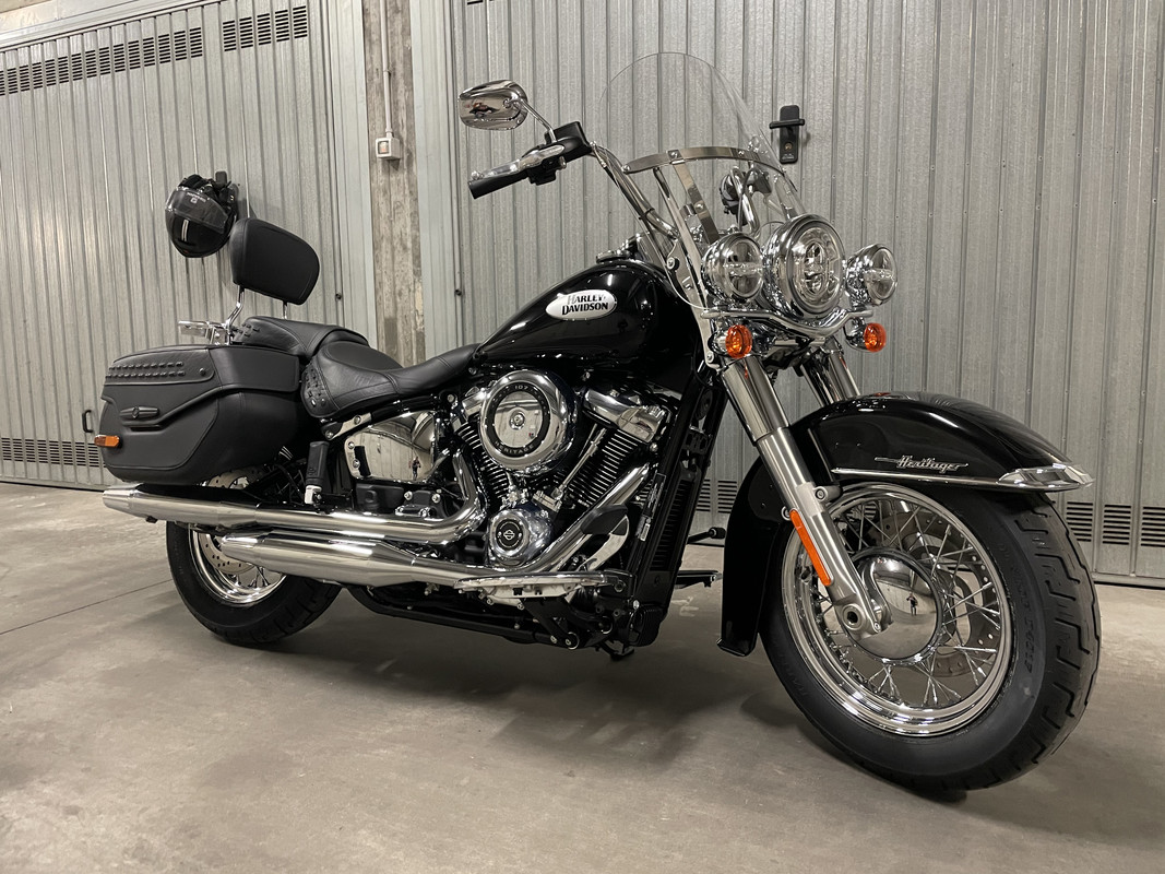 9047F9C1-BD9B-4F68-8E79-F91229788FFC