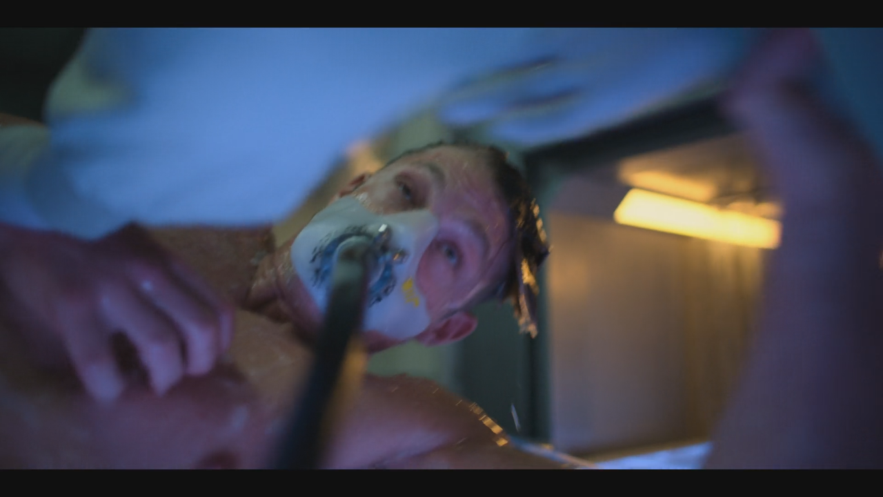 Altered.Carbon.1x01.Out.of.the.Past.ITA.ENG.1080p.NF.WEB-DLMux.D