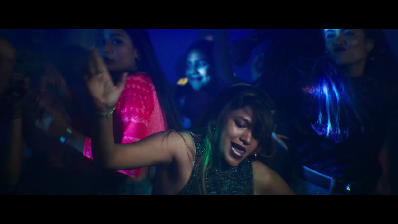 vlcsnap-2023-12-18-00h38m09s711