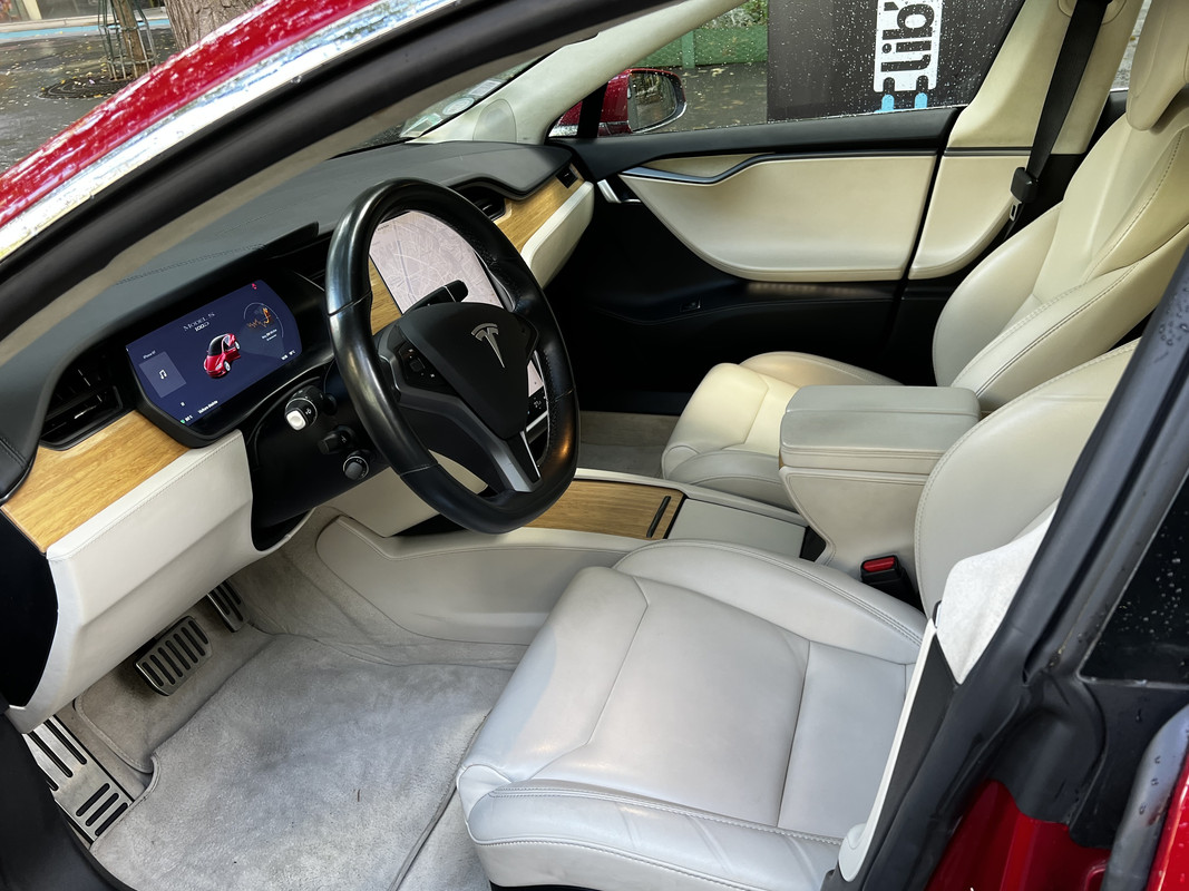 A14D98CB-24B9-47AD-9E04-8356368E3837