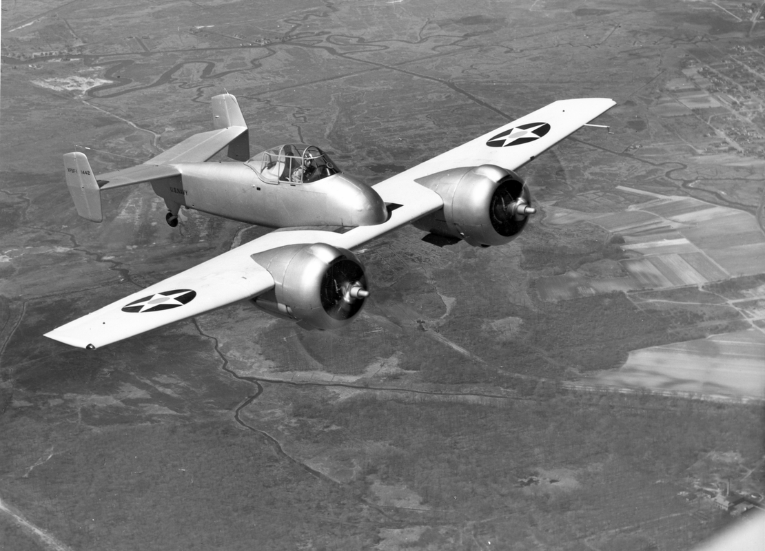 grum 1252 XF5F-1 in flight, 1940