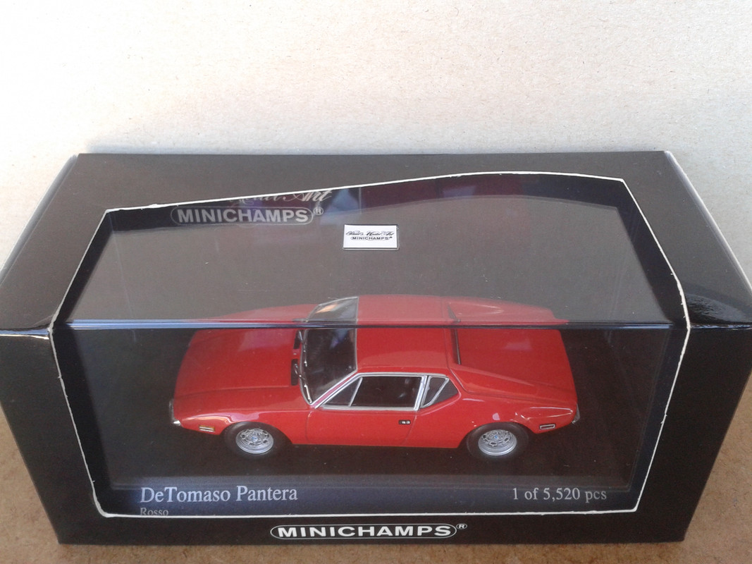 1972 De Tomaso Pantera L (Minichamps) (1)