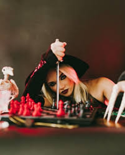 [Image: hart-dagger.jpg]