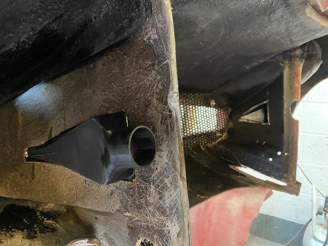 03CFFFF7-E131-480D-AE4A-E861752D6935