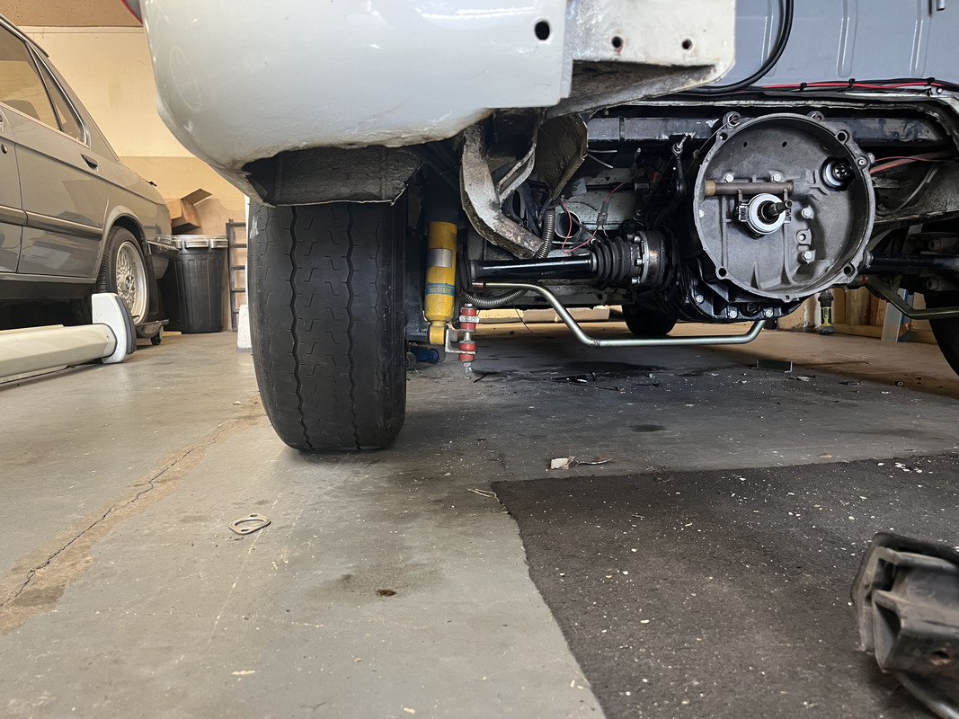 64599FCD-A916-4E2B-A977-F7DB0F19555C