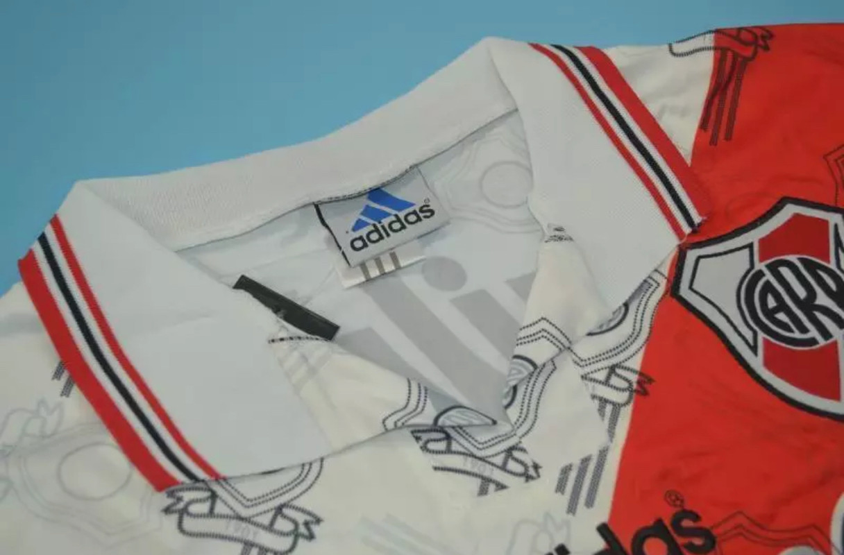 E3021510-5C90-4047-9A37-210310EC7986