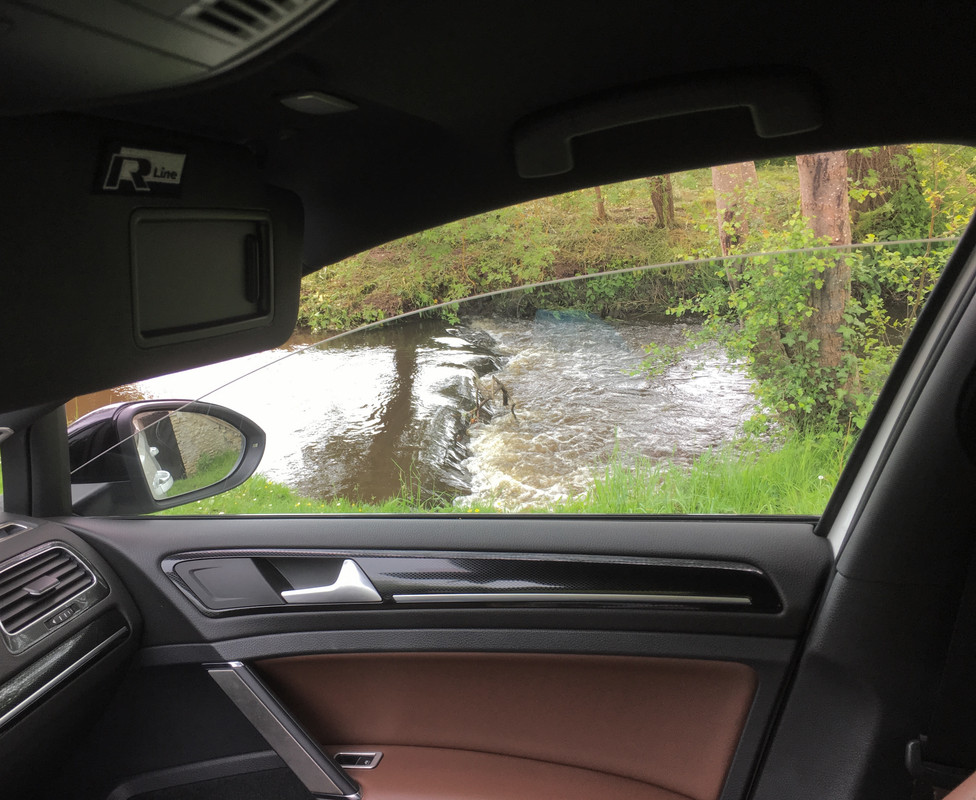 B4B2870C-0D76-42EB-AF6A-C4554A748AD3