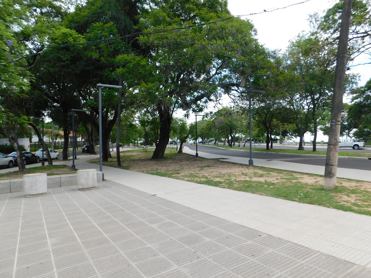 We visited a giant nativity scene with native animals (Esp/Eng)