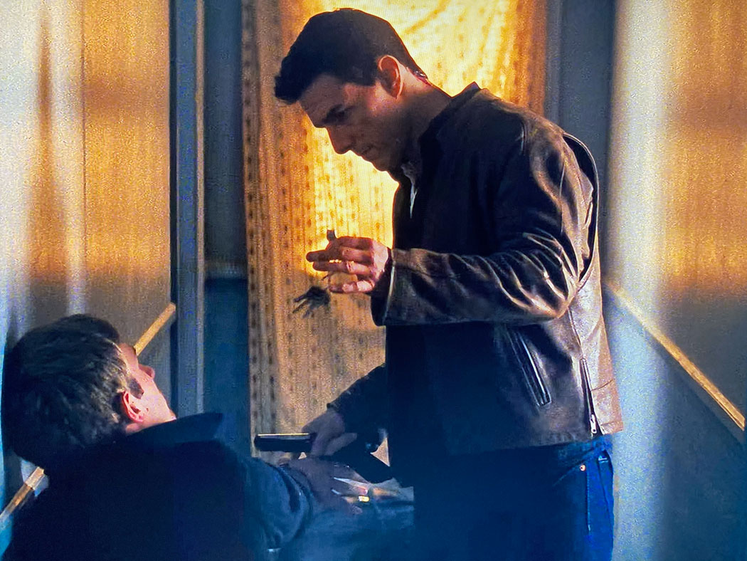 reacher-leather-jacket-3