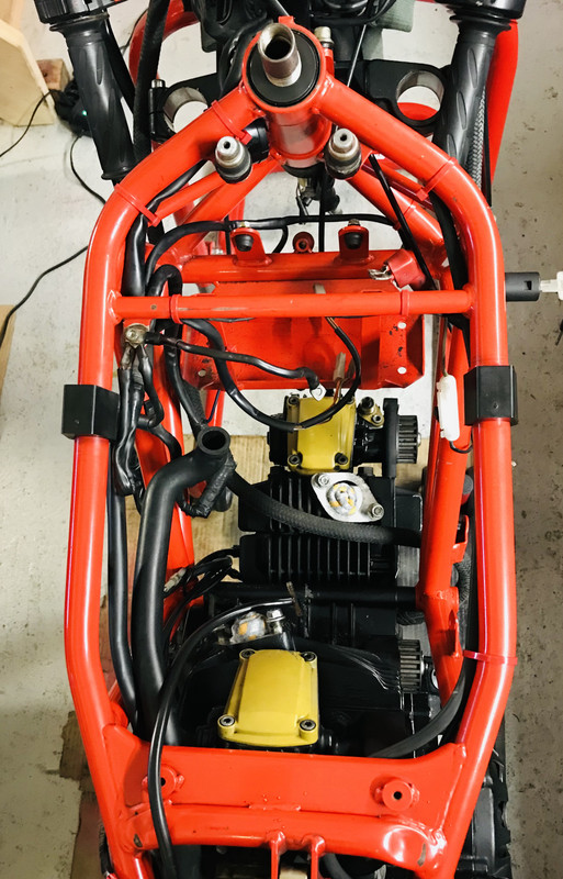 2B3112B7-B2F7-4544-9F49-E1E59AE48847