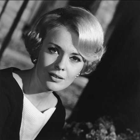 kinopoisk.ru-Jean-Seberg-457847