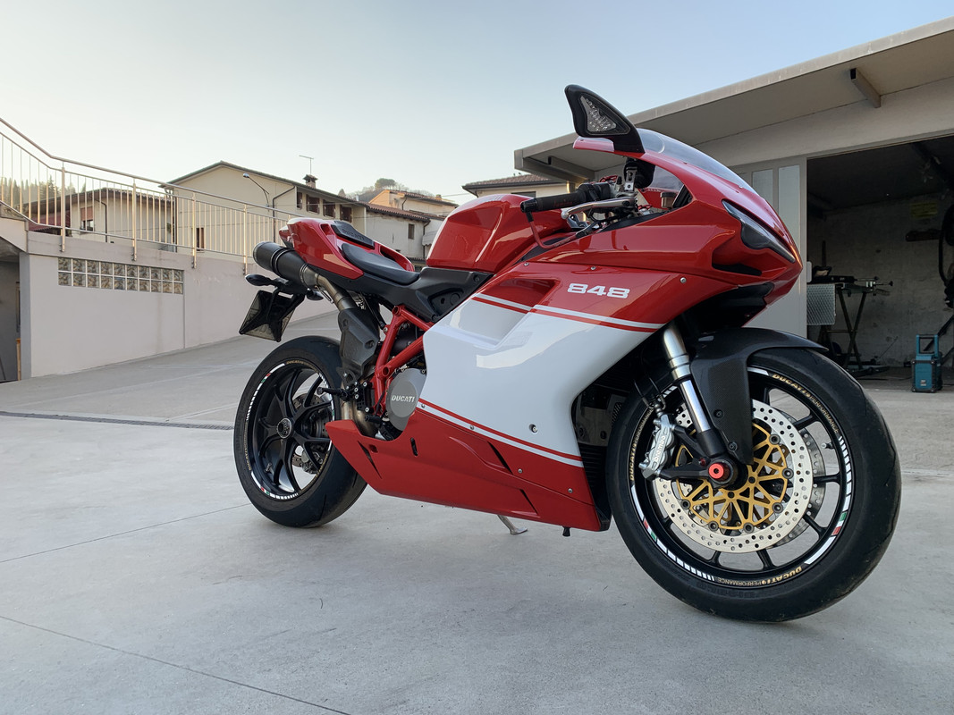 7DB54D41-0451-43A8-A7C8-FE2FDEE9FF07