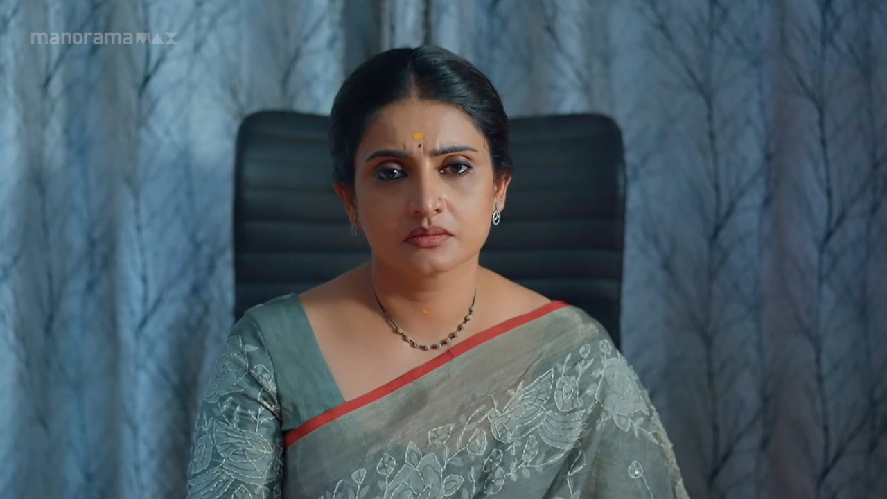 [Image: Sujitha-sexy-navel-through-transparent-s...31-497.jpg]