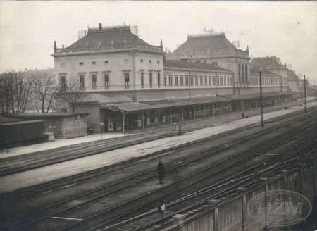 Zagrebačke pruge - Page 6 ZP2-125-Glavni-kolodvor-prazan