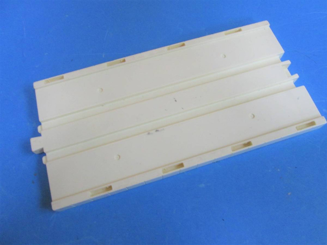 i-img1200x900-1534416641mzvoyf31161