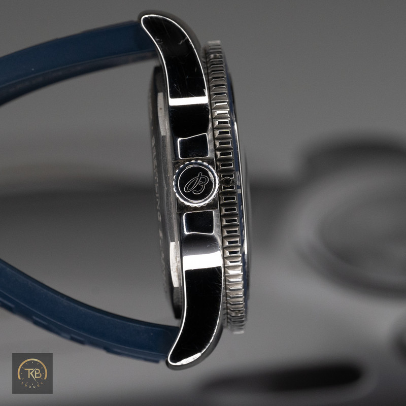Breitling SuperOcean 42 - Image 7