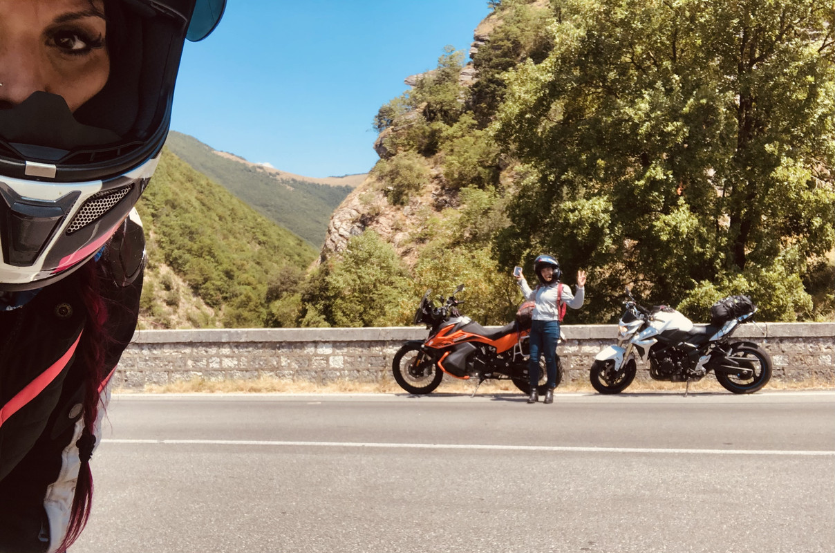 FF03908A-650C-448B-B21B-2397A0500414