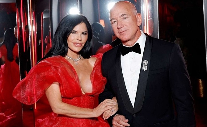 JAMES-BOND-1-FOTOR.jpg