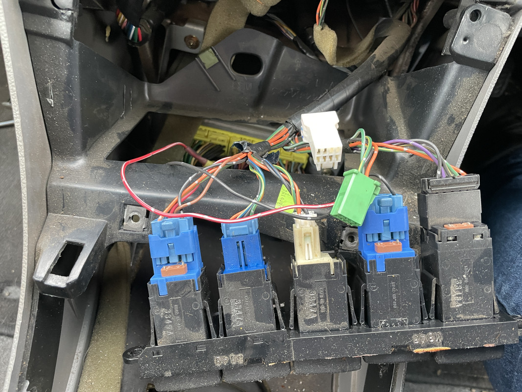 F47E336B-F6DF-4E1F-ADE0-B9E06B478038