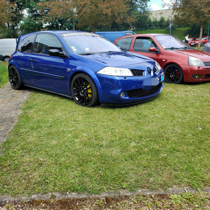 AEAED6B7-5F73-44AA-B082-6024F9B57930