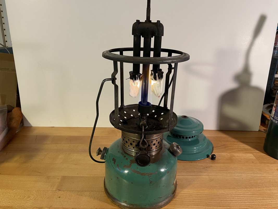 B882A4A5-7D4B-430D-8AA9-21D8E2778924