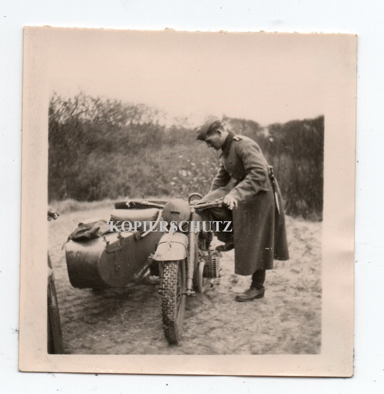 Belgien Frankreich 1940 SDkfz LKW Krad Kradmelder Ausrüstung Motorrad
